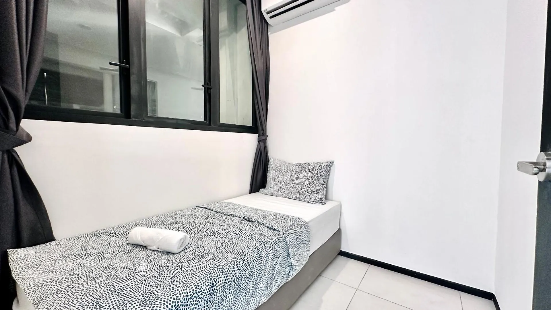 3Br Apartments 10Pax George Town Netflix Jelutong Malaysia