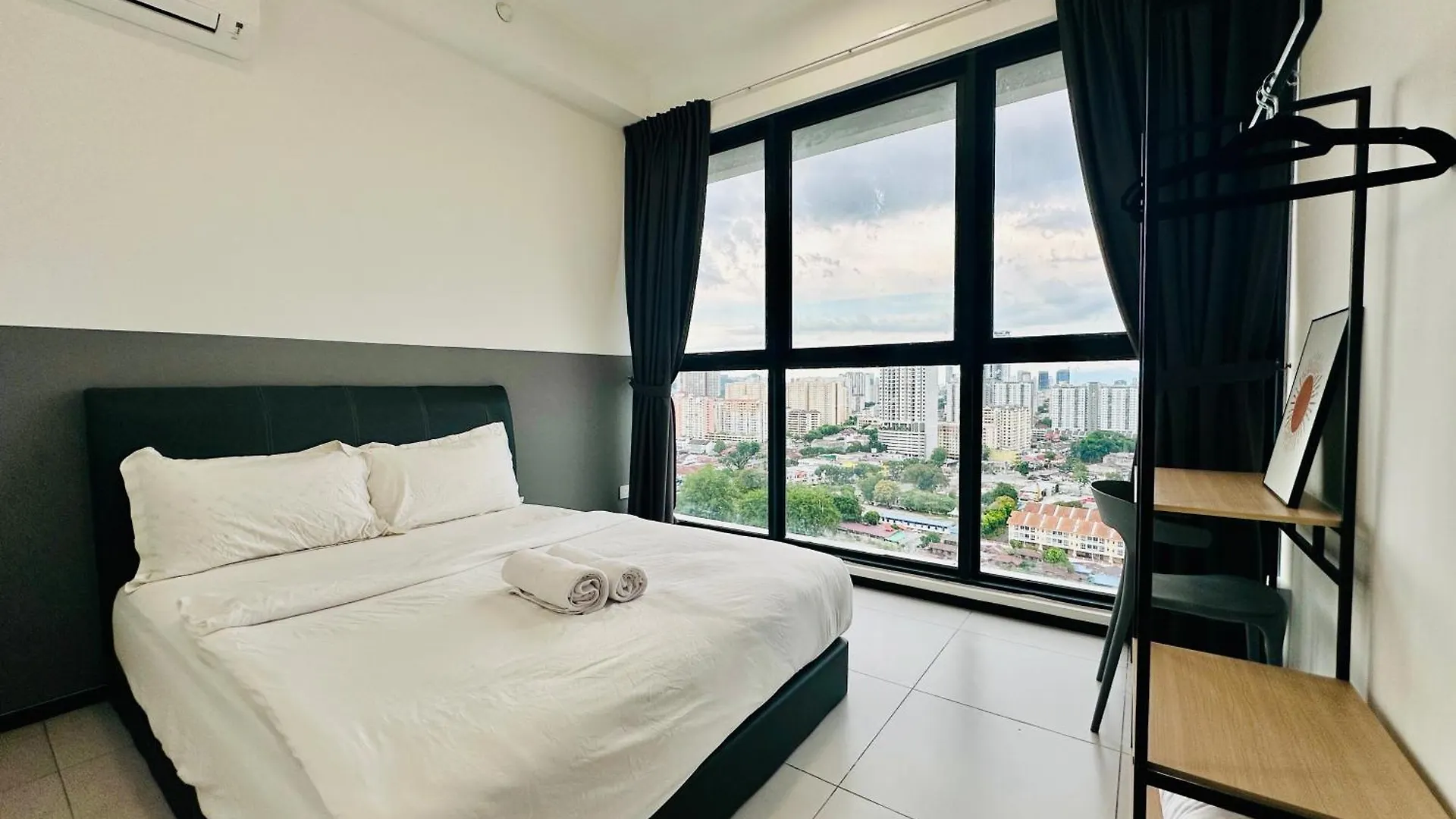 3Br Apartments 10Pax George Town Netflix Jelutong Malaysia